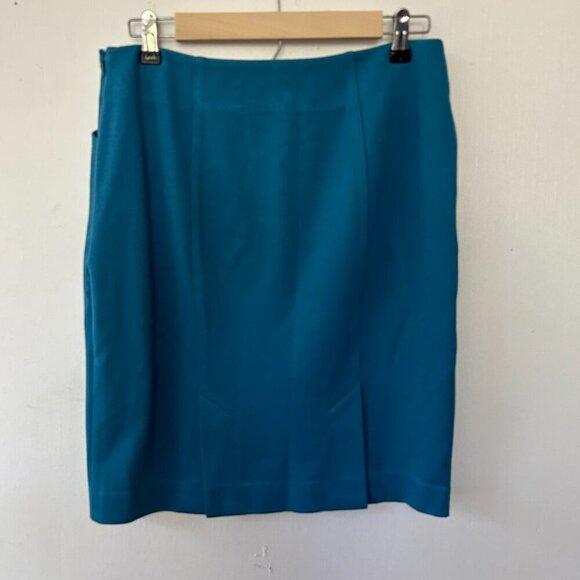 CABI Sigourney Pencil Skirt Womens 4 Blue Pockets Lined Rear Zip Style 3220 - Picture 4 of 6